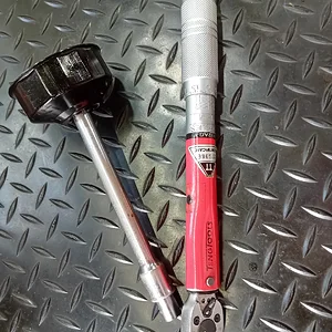 Low range torque wrench and filter cap.webp