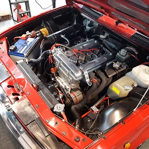 Alfetta engine bay.webp