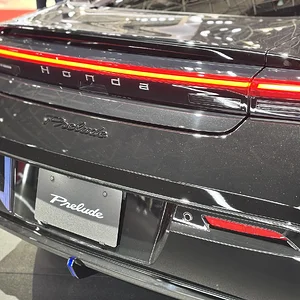 Media 'black-honda-prelude-4.webp' in category '6G 2026+ Honda Prelude Pictures & Videos'