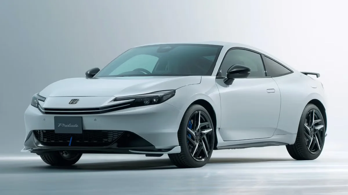 white-prelude-6g-2026.webp