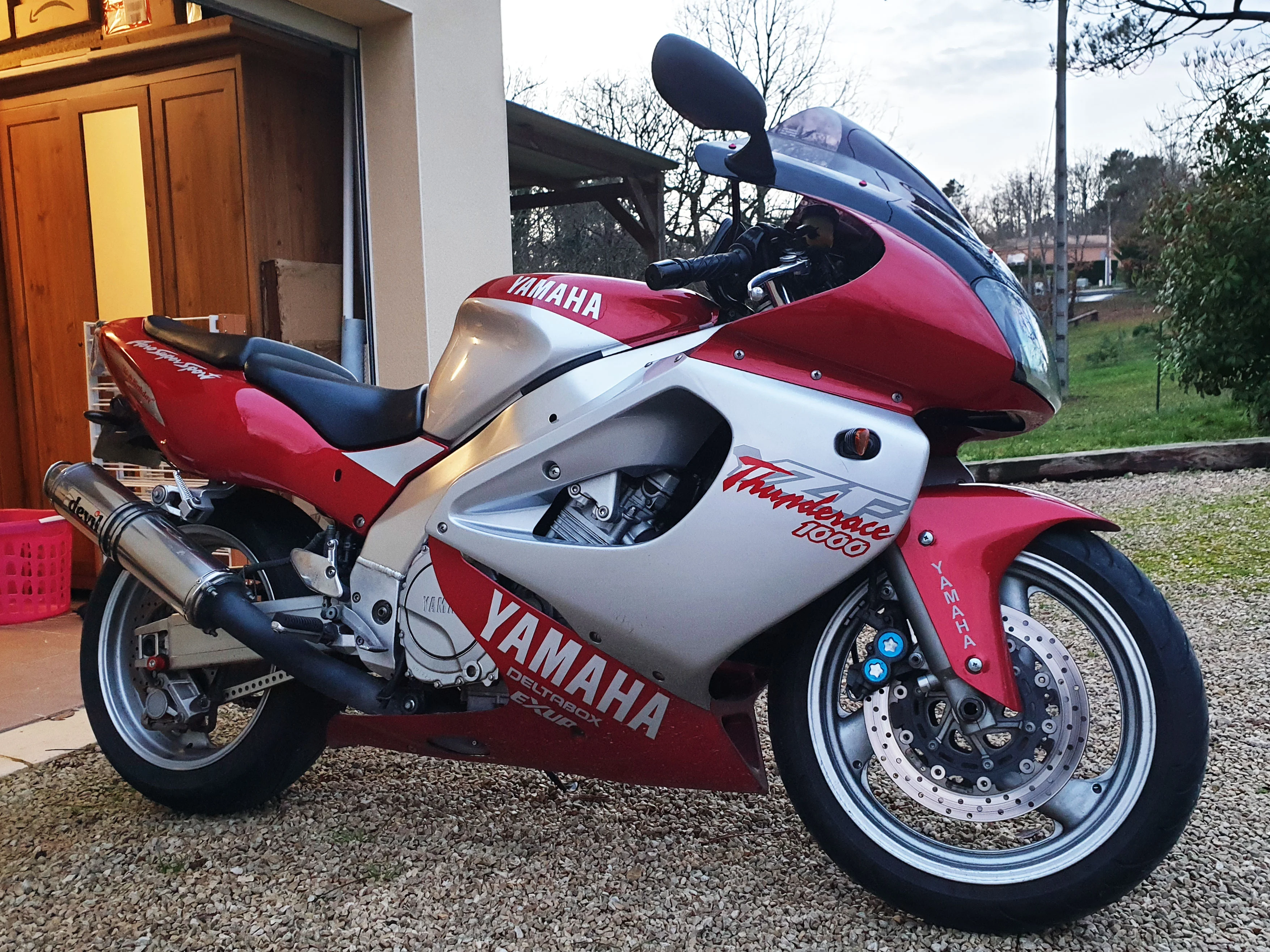 Yamaha 2Mo.webp